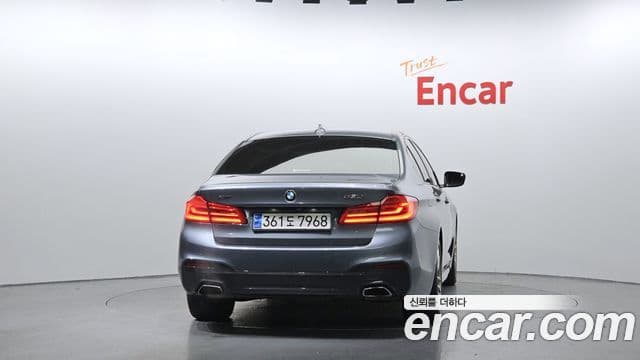 Seria 5 530i xDrive M Sport Plus