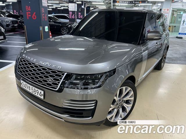 Range Rover 4.4 SDV8 AB LWB Motorină