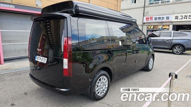 Staria 2WD Camper