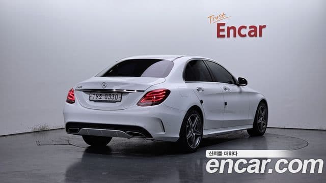Clasa C C200 AMG Line