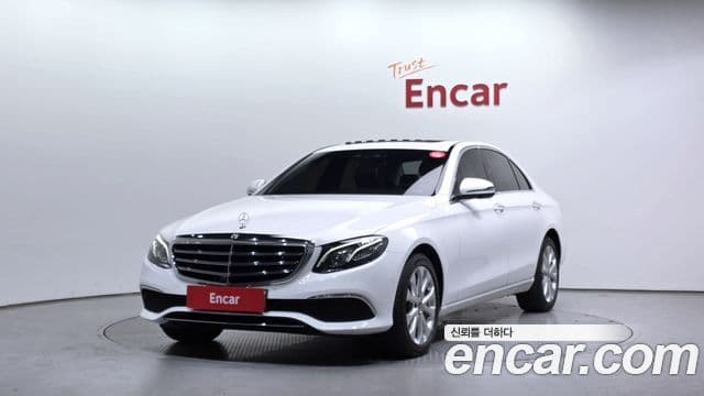 Clasa E E300 4MATIC Exclusive