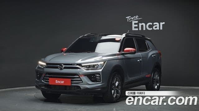Beautiful Korando Benzină 1.5 2WD R-