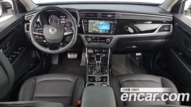 Beautiful Korando Benzină 1.5 4WD C7