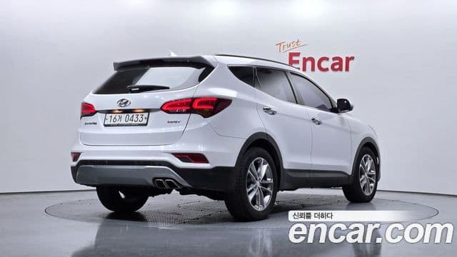Santa Fe Motorină 2.0 2WD