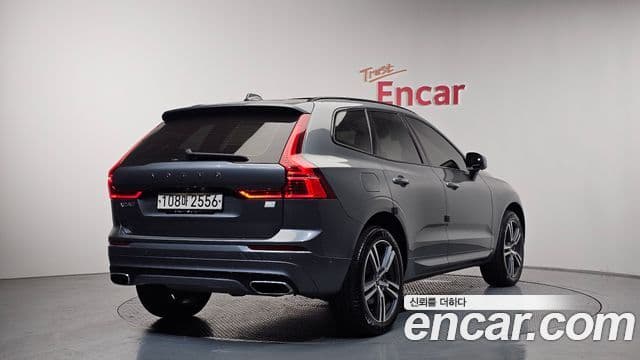 XC60 T8 R-Design