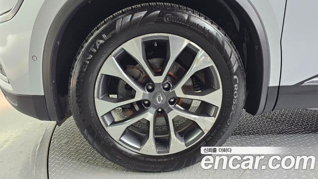 QM6 Motorină 4WD RE Signature