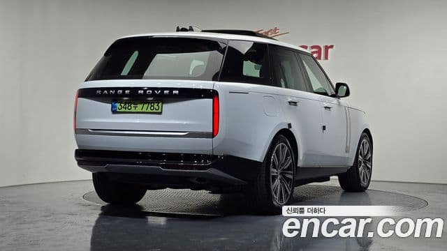 Range Rover P550E AB