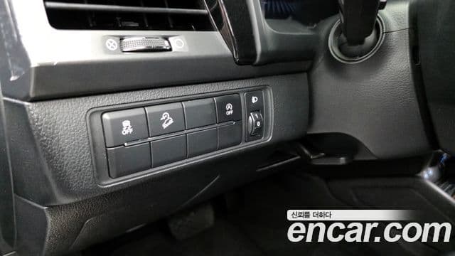 Rexton Sports Khan Motorină 2.2 4WD