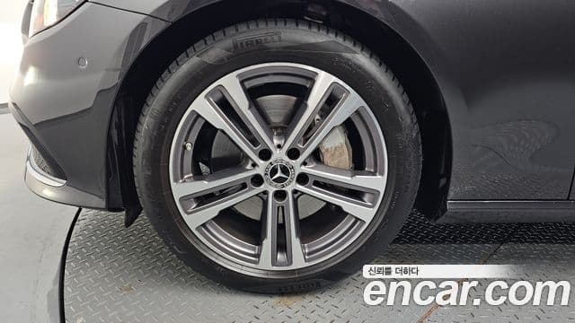 Clasa E E350 4MATIC Avantgarde