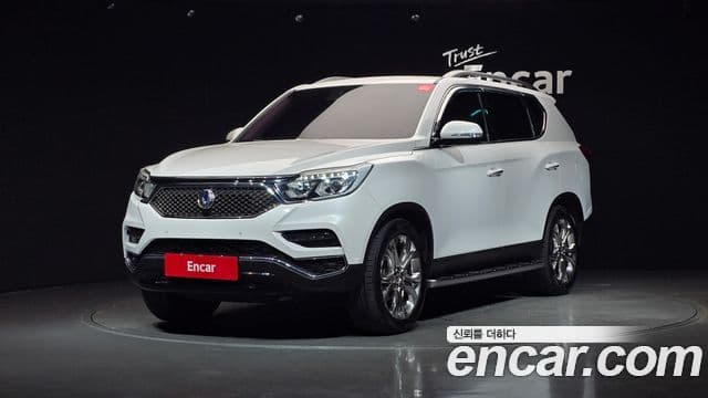 Rexton G4 Motorină 2.2 2WD