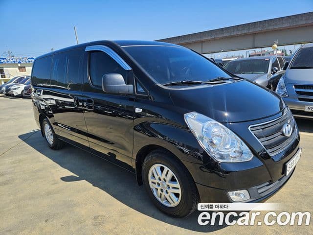 Grand Starex 5 locuri Van
