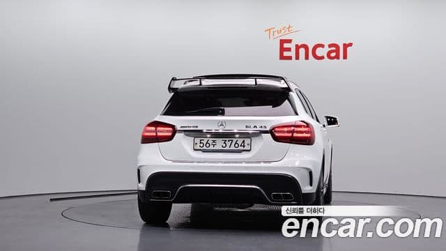 GLA- GLA45 AMG 4MATIC