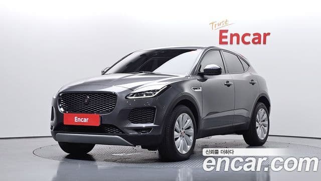 E-PACE P250 SE