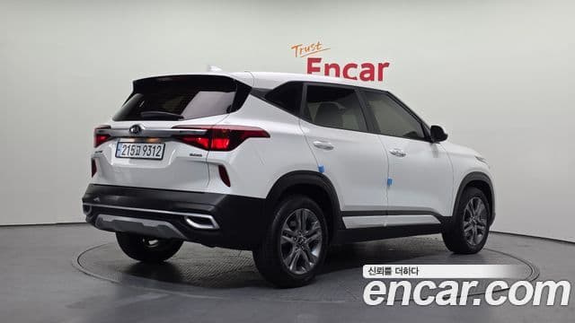 Seltos Benzină 1.6 Turbo 2WD