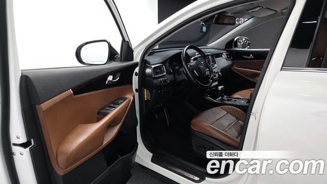 Sorento Motorină 2.0 2WD
