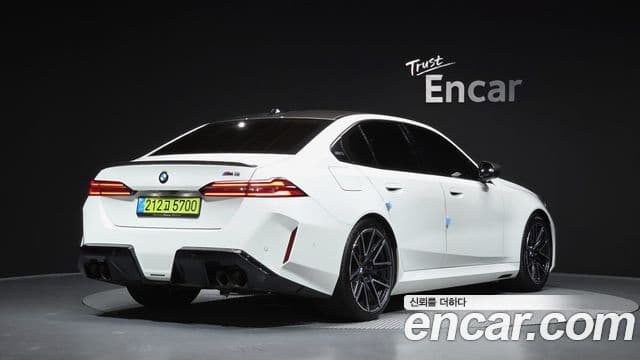 M5 M5 Sedan