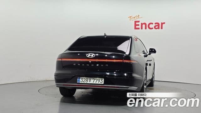 Grandeur 2.5 Benzină 2WD