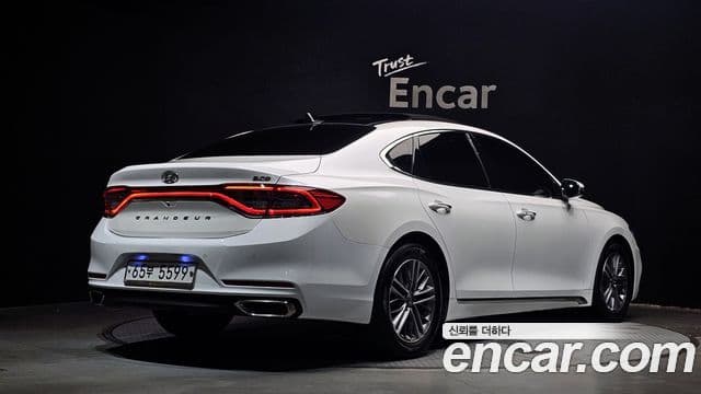 Grandeur 2.2 Motorină Premium