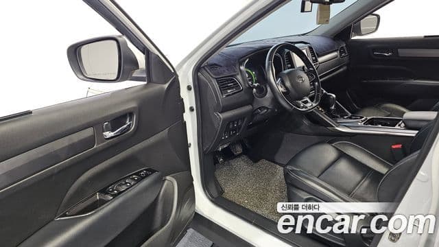 QM6 Benzină 2WD LE