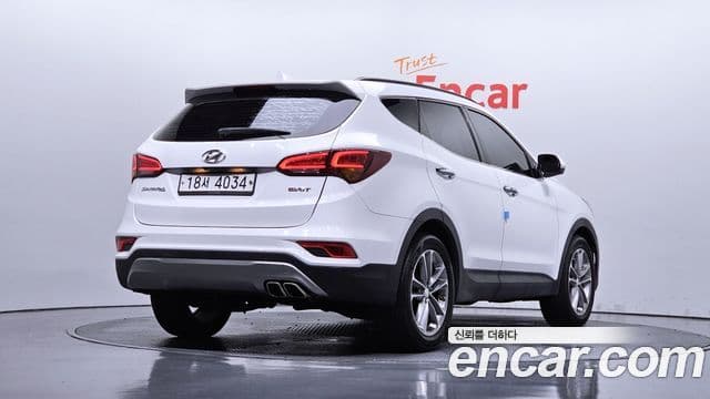Santa Fe Motorină 2.0 2WD