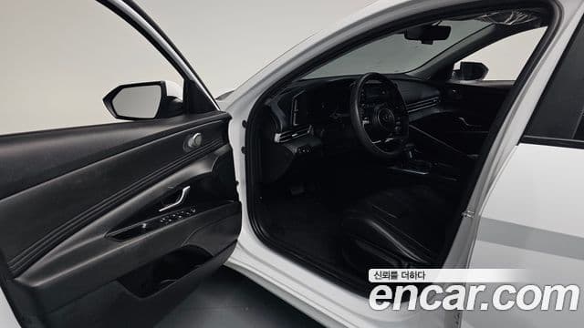 Avante 1.6 LPi (Rent-a-car)