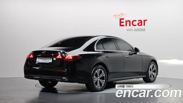 Clasa E E200 Avantgarde