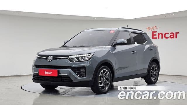 Very New Tivoli Benzină 1.5 2WD