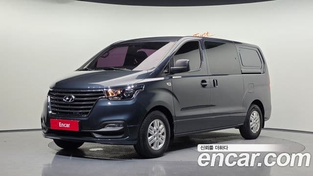 Grand Starex Van 5 locuri