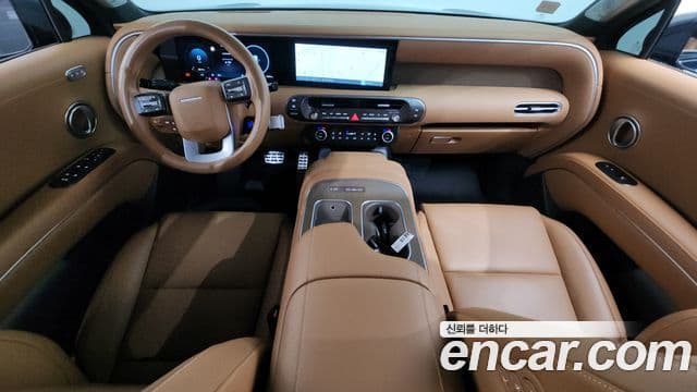 (LX3) Benzină 2.5T 2WD 9 locuri