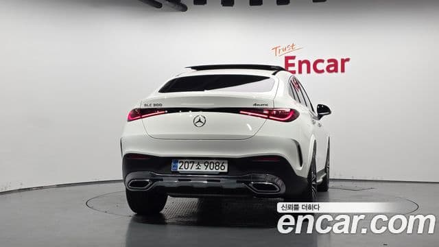 Clasa GLC GLC300 4MATIC Coupé