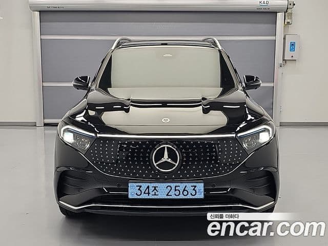 EQB EQB300 4MATIC AMG Line