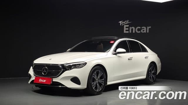 Clasa E E200 Avantgarde