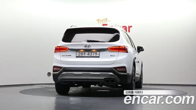 Santa Fe Motorină 2.0 2WD
