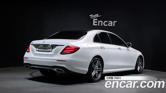Clasa E E300 AMG Line