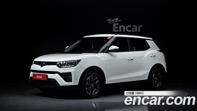 Very New Tivoli Benzină 1.5 2WD