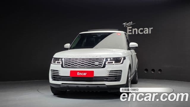 Range Rover 4.4 SDV8 AB Motorină