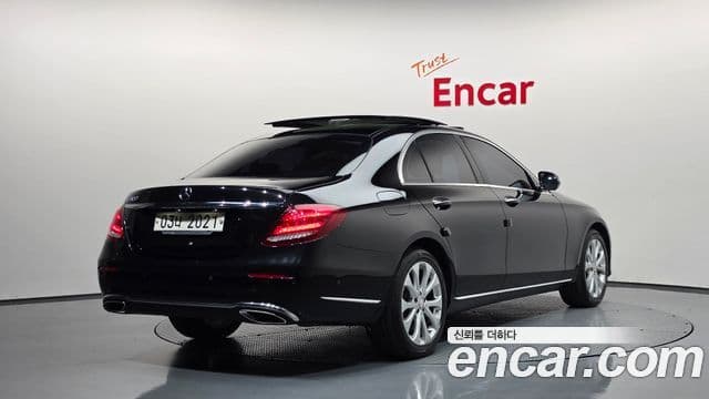 Clasa E E300 Exclusive