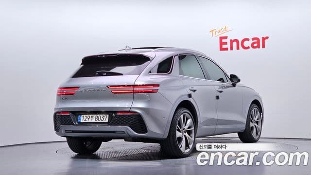 GV70 2.2 Motorină AWD