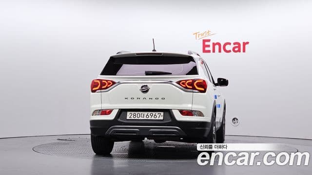 Beautiful Korando Motorină 1.6 2WD Plus