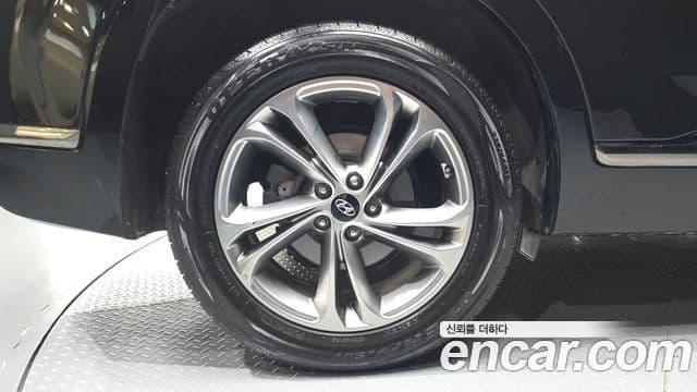 Santa Fe Benzină 2.0T 2WD