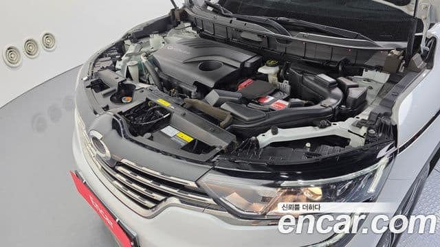 QM6 Benzină 2WD RE
