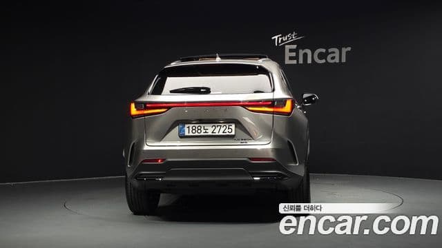 NX350h 2 Luxury
