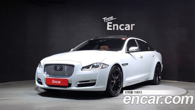 All New XJ 3.0D Premium Luxury LWB