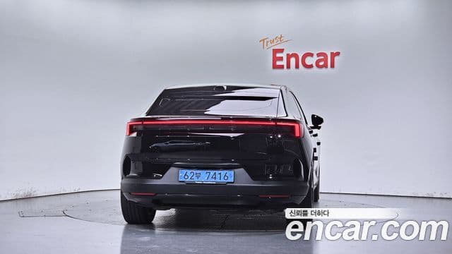 Polestar 4 Long Range