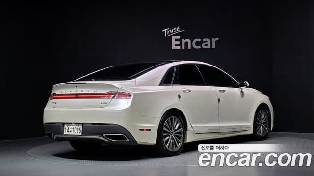 MKZ Hybrid