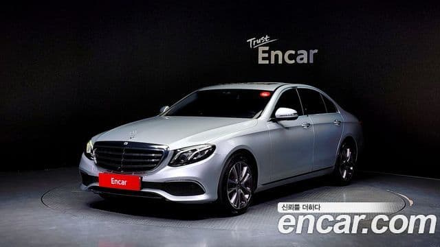 Clasa E E300 Exclusive Standard