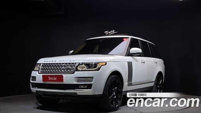 Range Rover 4.4 SDV8 AB Motorină