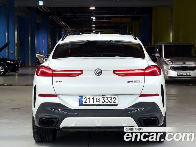 X6 M50i