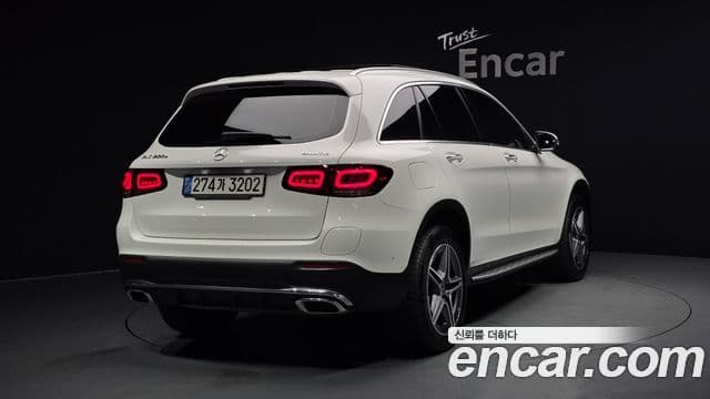 Clasa GLC GLC300e 4MATIC