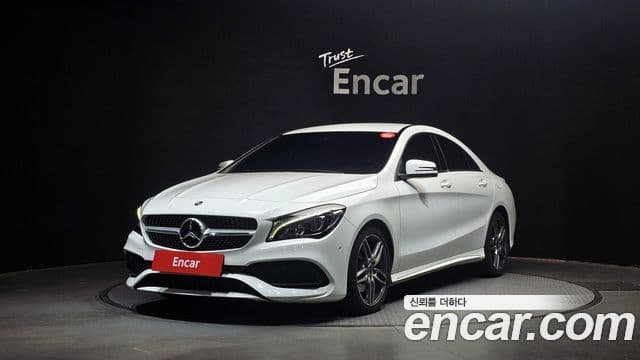 CLA- CLA220 AMG Line